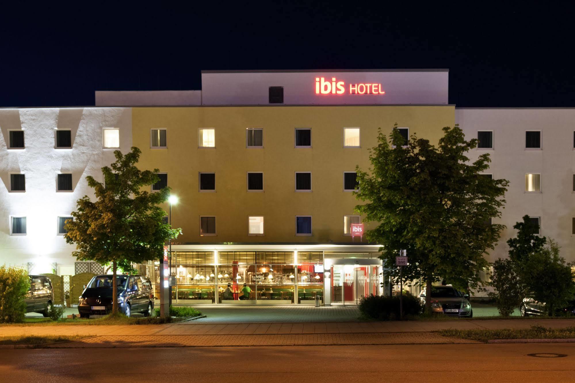 Ibis Hotel Muenchen Messe Feldkirchen  Exterior photo